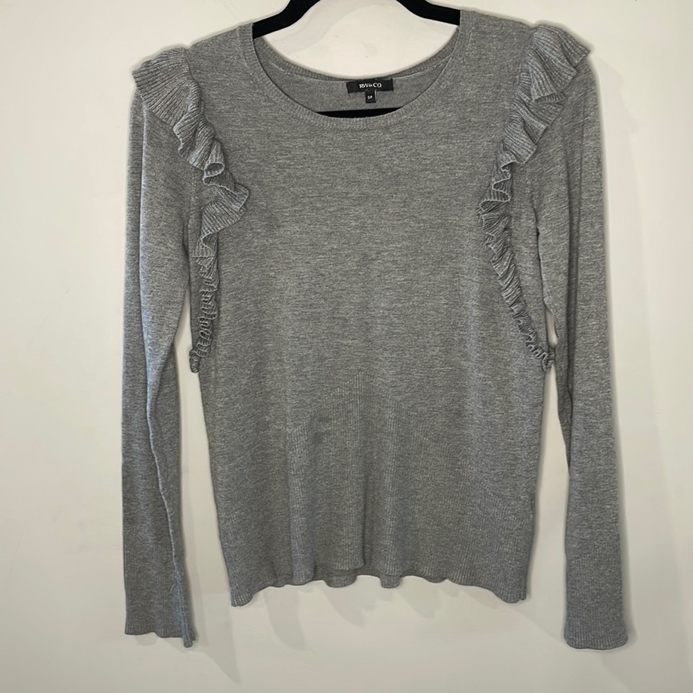 RW&CO. Ruffle Long-Sleeve Sweater Grey Women's Size S